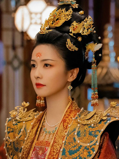 Exploring the Historical Context and Makeup Trends of Huadian in Cdramas