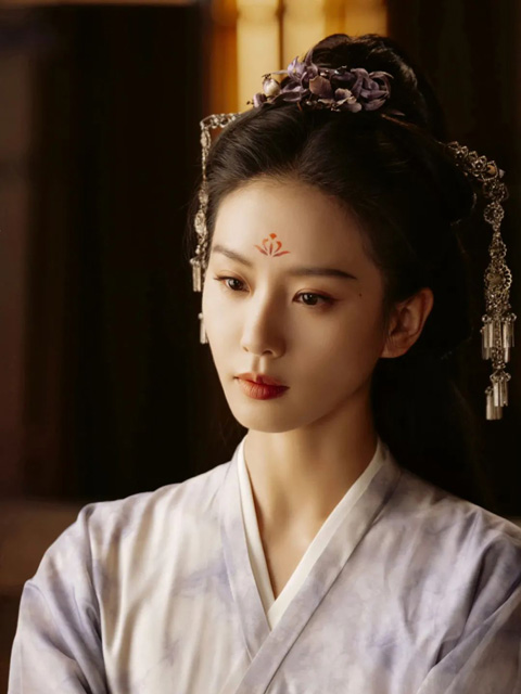 Exploring the Historical Context and Makeup Trends of Huadian in Cdramas