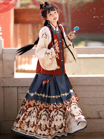 Hanfu Outfit Guide for the Lunar Year of the Rabbit