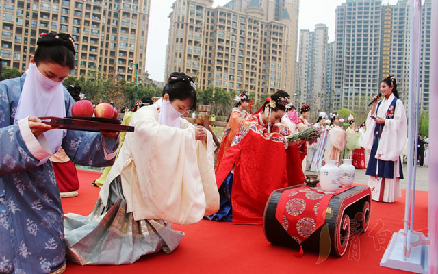 Sichuan's 2nd Hanfu Flower Festival will be opened on March 18