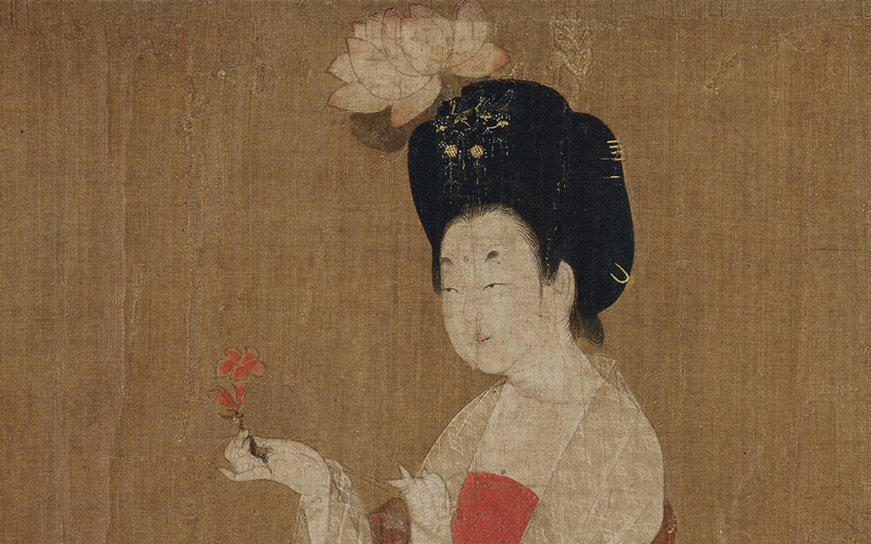 Unveiling Tang Dynasty Fashion Through Court Ladies Adorning Their Hair with Flowers